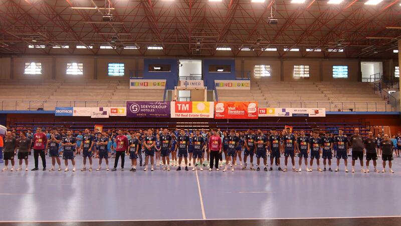 El Club Handbol TM Benidorm presenta tots els seus equips abans d