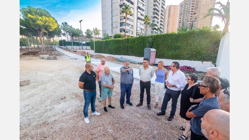 Benidorm incrementa les zones verdes de La Cala amb un nou parc en l