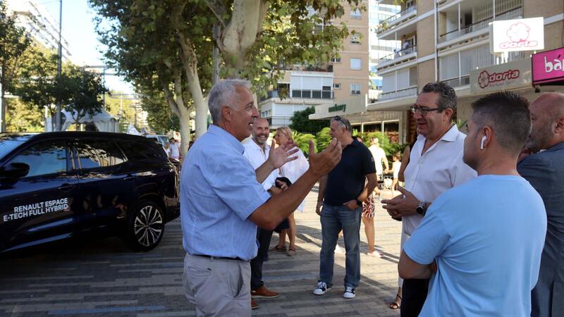 Toni Pérez reafirma el compromís de Benidorm amb la mobilitat sostenible en la clausura del III Fòrum Benimov
