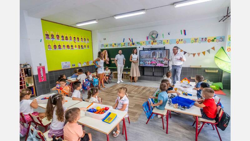 More than 8,100 children and teenagers return to school in Benidorm