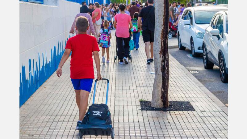 More than 8,100 children and teenagers return to school in Benidorm