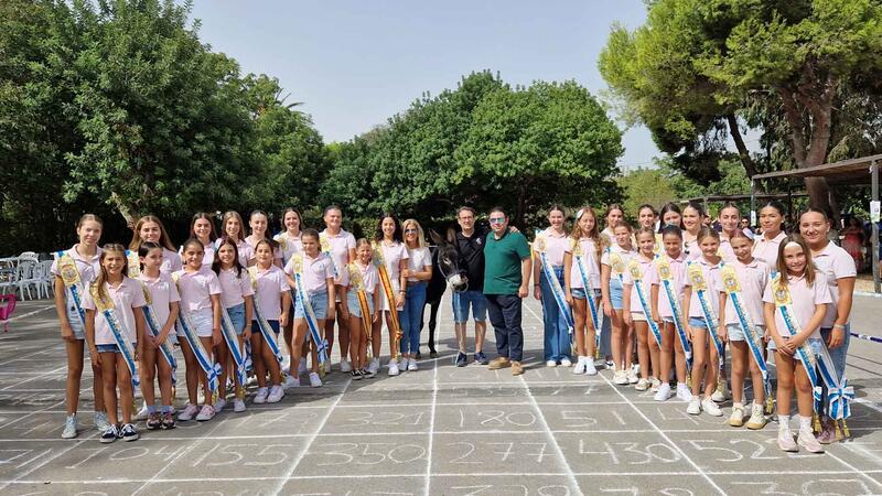 La ‘Cagà de la Burra’ regresa a la Ermita de Sanz de la mano de la Comissió de Sant Antoni