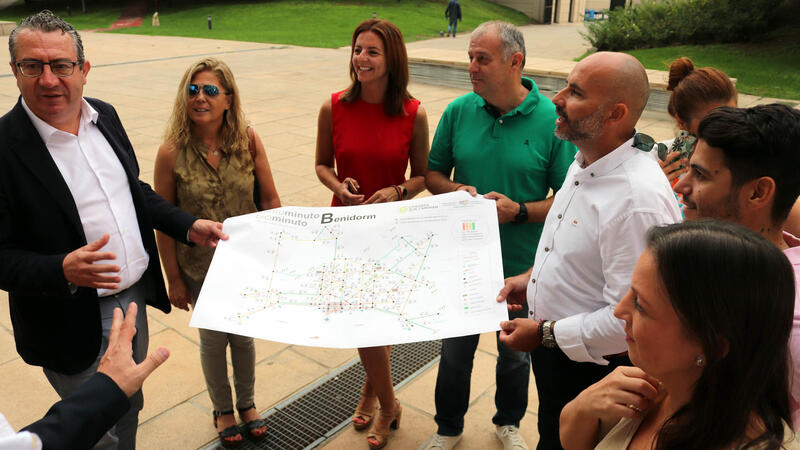 Mobility measures on a map the time it takes to walk from one area of Benidorm to another to promote pedestrian travel