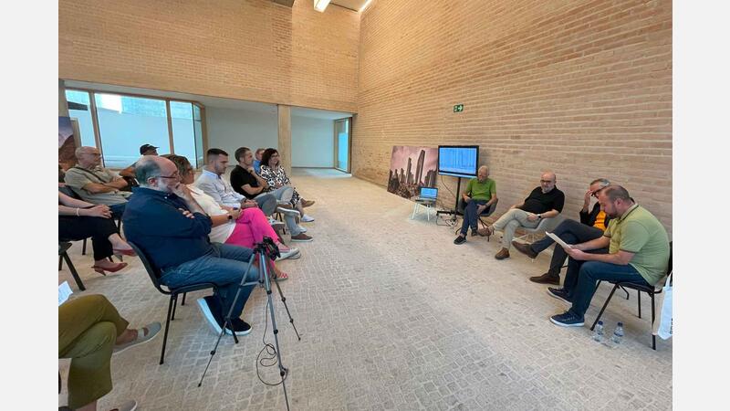 La exposición ‘The Caves of Steel’ ya se puede visitar en el Centro Cultural