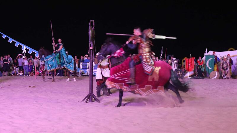 El ‘ataque pirata a Benidorm’ marca el inicio de las fiestas de Moros y Cristianos en la ciudad 