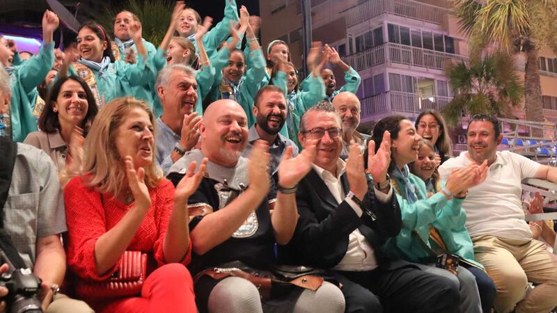 El ‘ataque pirata a Benidorm’ marca el inicio de las fiestas de Moros y Cristianos en la ciudad 