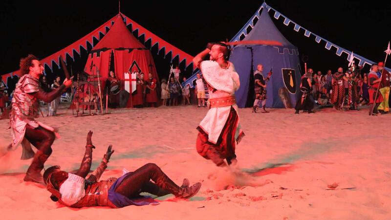 El ‘ataque pirata a Benidorm’ marca el inicio de las fiestas de Moros y Cristianos en la ciudad 