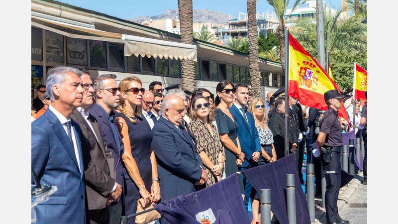 Benidorm celebra con un solemne acto el Día de la Policía Nacional