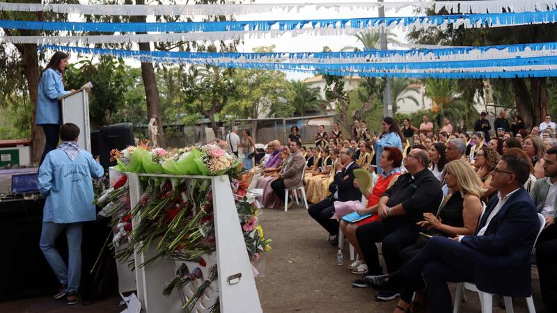 Ofrena, copletes i peuet en l