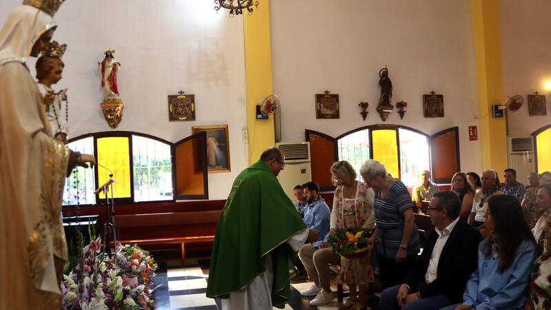 Una missa i el nomenament de la nova comissió tanquen amb brillantor la Festa del Roser