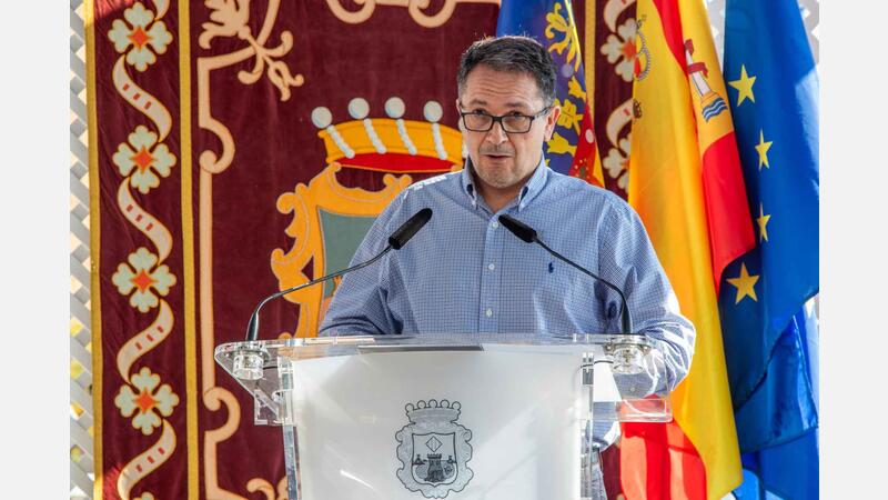 Benidorm celebra el 9 d