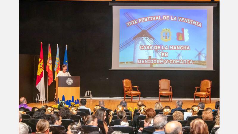 Alba Jiménez, Reina de la Vendimia, por segunda vez, en Benidorm
