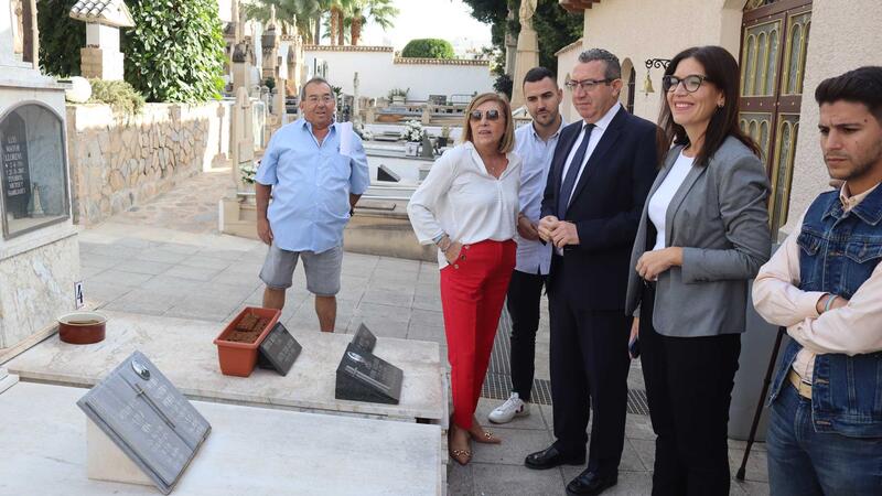 Benidorm pone a punto sus cementerios con la vista en la festividad de Todos los Santos 