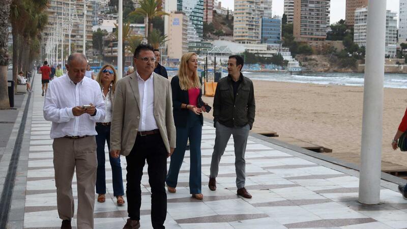 Benidorm will replace a section of sewage on Madrid Avenue to eliminate bad odors and discharges onto the beach