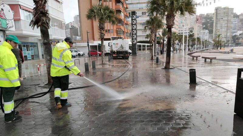 Benidorm sustituirá un tramo de alcantarillado de la avenida Madrid para acabar con los malos olores y los vertidos a la playa 