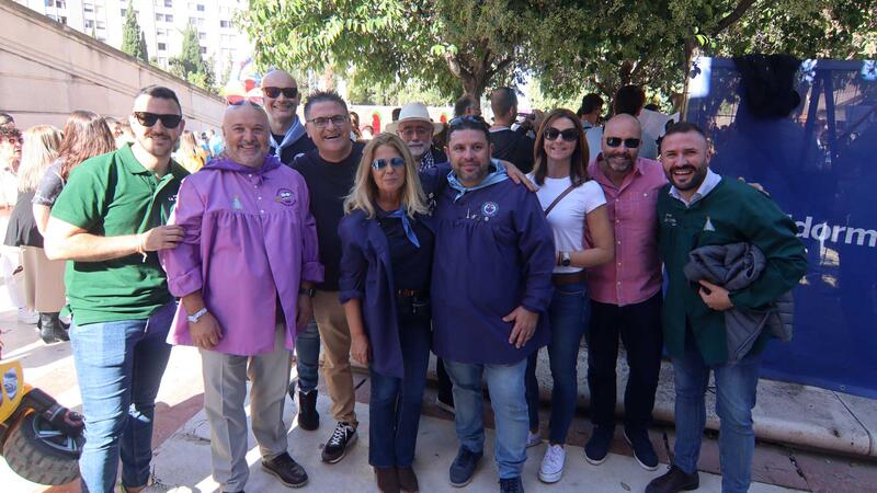 Benidorm inicia la cuenta atrás para les Festes Majors con la celebración del ‘Día de les penyes’