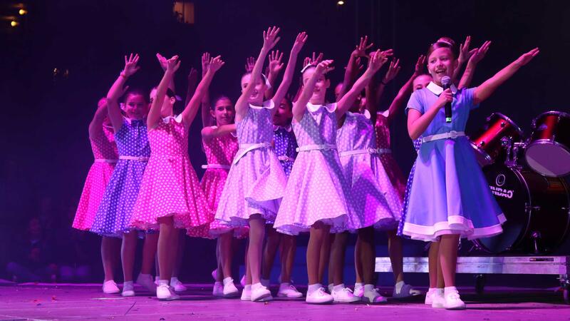 Bavallons, en categoria Infantil, i El Parotet i Desterrats, en Adults, s