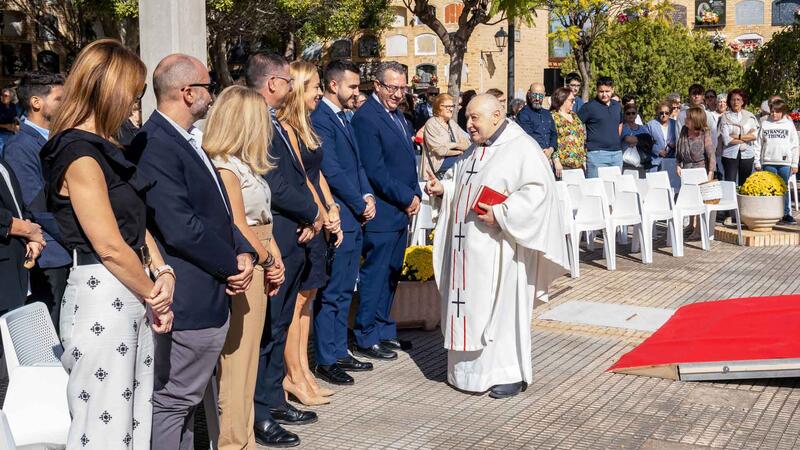 Benidorm celebra Tots Sants amb visites multitudinàries als seus cementeris