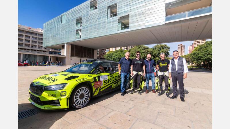 Los pilotos del XXIX Rally La Nucía-Mediterráneo se reagrupan en Benidorm