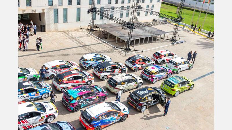 Los pilotos del XXIX Rally La Nucía-Mediterráneo se reagrupan en Benidorm