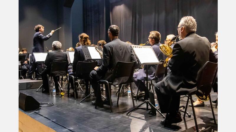 Concierto de ‘Festes’ de la Unión Musical de Benidorm en el Centre Cultural