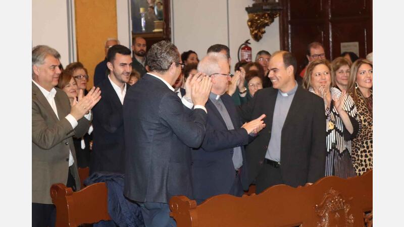Benidorm awards its City Medal to the missionary Jaume Benaloy Marco from Benidorm