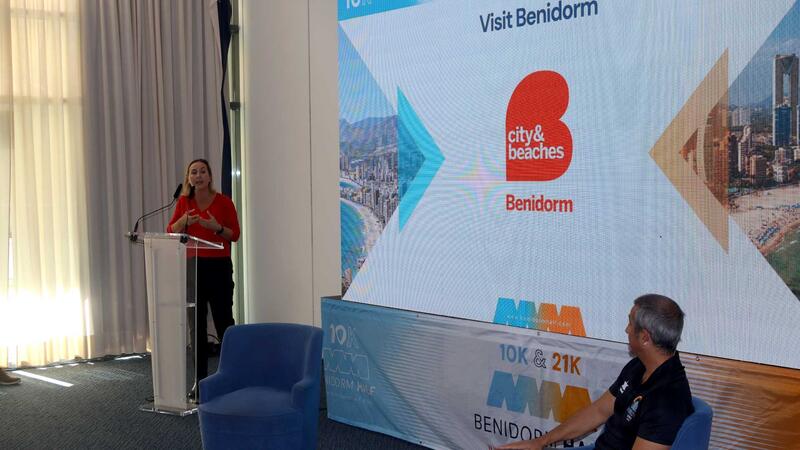 La Benidorm Half bate un record de participantes y alcanza los 4.800 corredores en la 10K y 21K