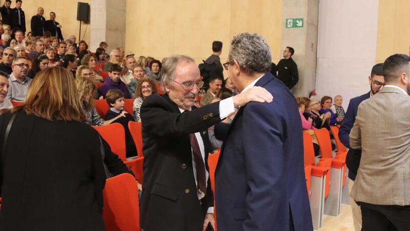 Great reception for the concert of Santa Cecilia by S.M. La Nova in a crowded Cultural Center