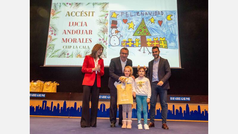 Entrega de premios de XV Concurso de Postales Navideñas de Benidorm
