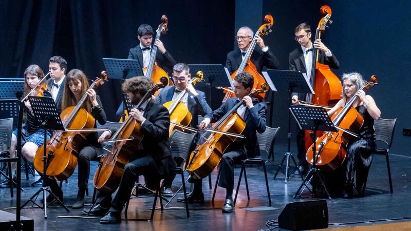 UMB Symphony Orchestra welcomes the new year from the Cultural Center