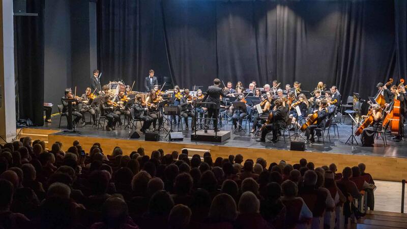 UMB Symphony Orchestra welcomes the new year from the Cultural Center