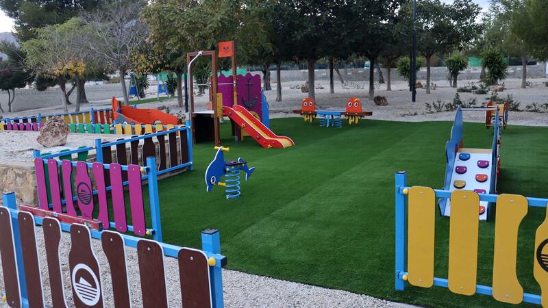 Benidorm obri un nou parc infantil en Finca Barrina, inclòs en els pressupostos participatius