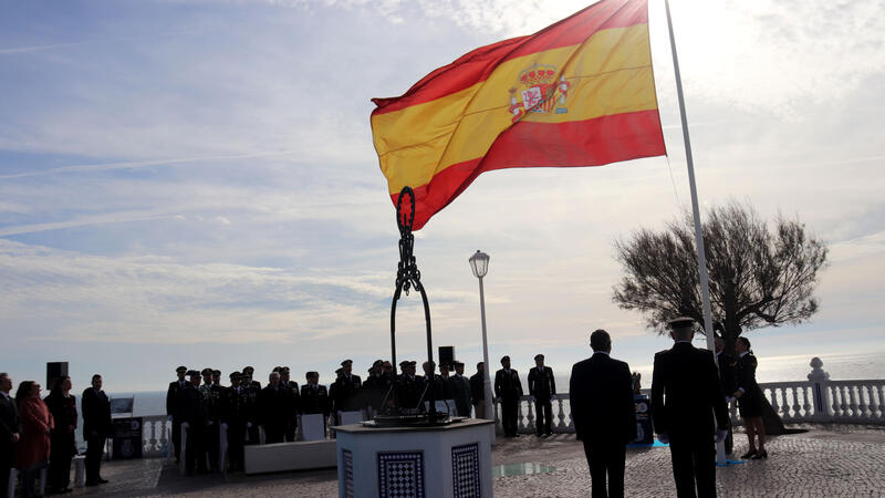 Benidorm arropa a la Policía Nacional en el 200 aniversario de su fundación