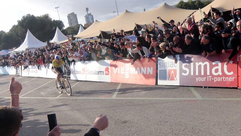 The Cyclocross World Cup achieves a new success and brings together more than 15,000 fans in Benidorm