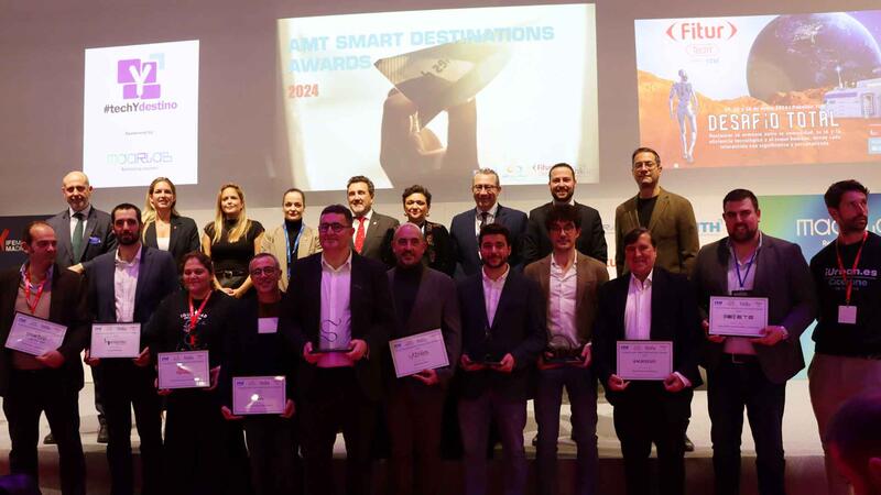 El alcalde entrega el AMT Destination Award de ‘Sostenibilidad’ a un proyecto para el control y verificación de emisiones de gases