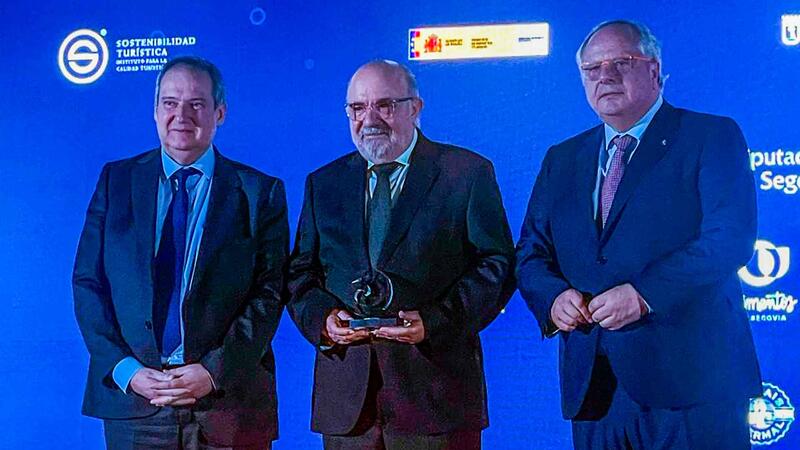 Hoteles Poseidón, reconocida en la Noche Q.