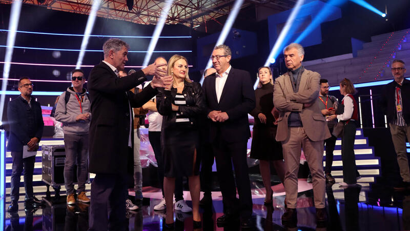 Todo listo en el Palau d’Esports para albergar las galas de la tercera edición del Benidorm Fest