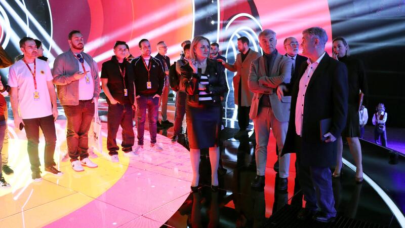 Todo listo en el Palau d’Esports para albergar las galas de la tercera edición del Benidorm Fest