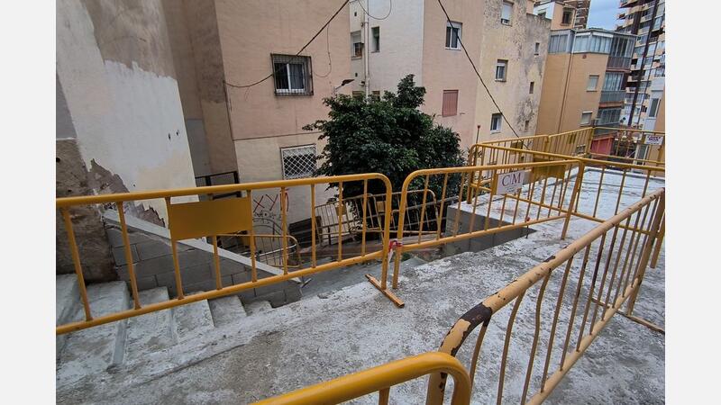 Las obras de la segunda fase de mejora de la movilidad de Jaime I llevan dos meses paradas