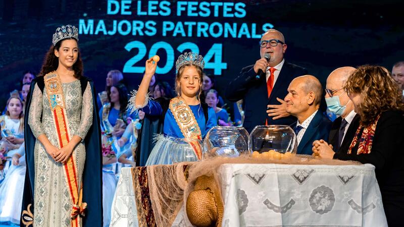 Valentina Almodóbar Climent i Laia Zamora Picó, Reines de les Festes Majors Patronals de Benidorm en 2024