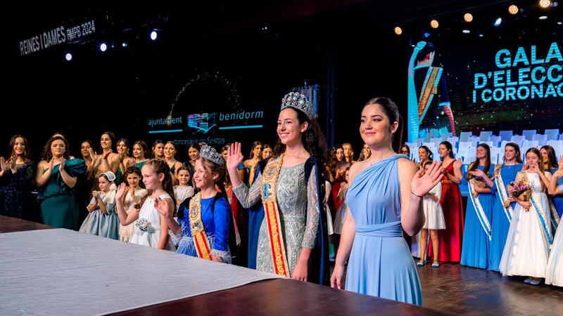 Valentina Almodóbar Climent i Laia Zamora Picó, Reines de les Festes Majors Patronals de Benidorm en 2024