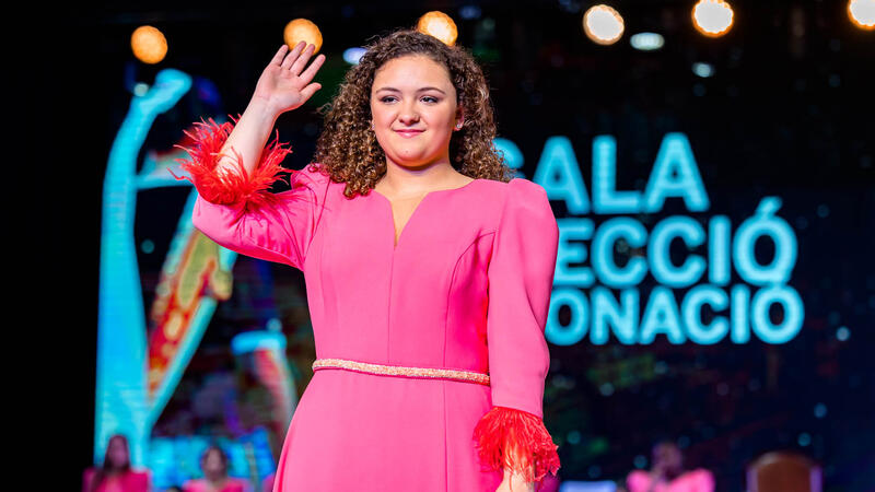 Valentina Almodóbar Climent i Laia Zamora Picó, Reines de les Festes Majors Patronals de Benidorm en 2024