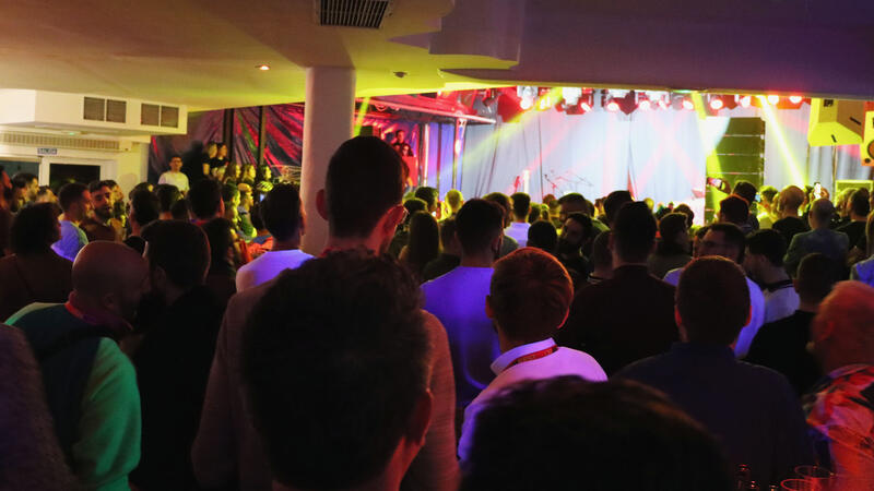 El Benidorm Fest tria esta nit als altres quatre finalistes que participaran en la gala final