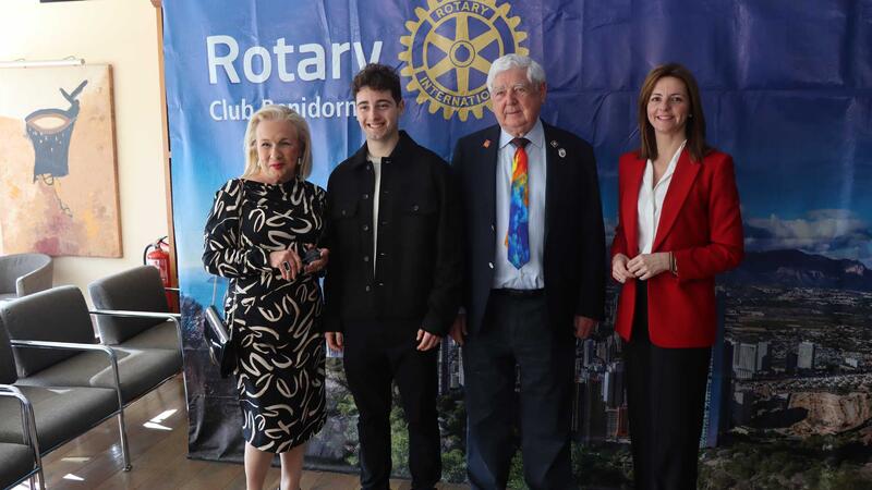 El Rotary Club entrega el ‘XII Premio Isidro Cortina’ al Mejor Estudiante de Bachillerato, dotado con 3.000 euros