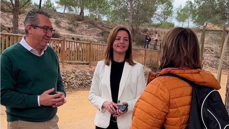 Un centenar d