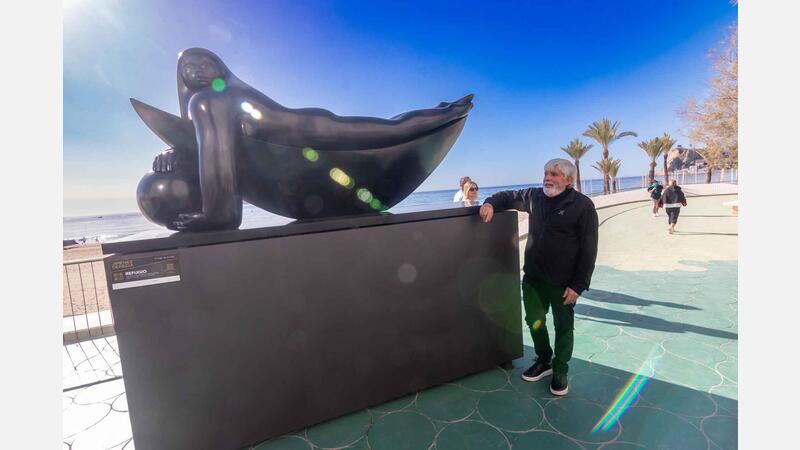 The monumental sculptures of Jiménez Deredia show