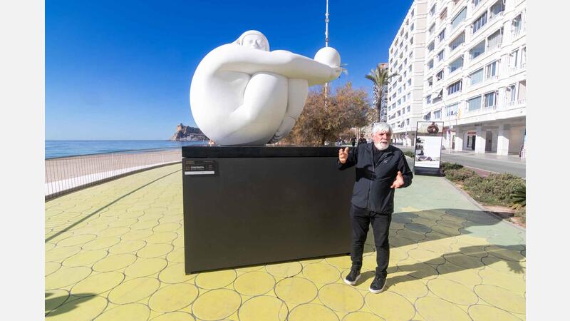 The monumental sculptures of Jiménez Deredia show