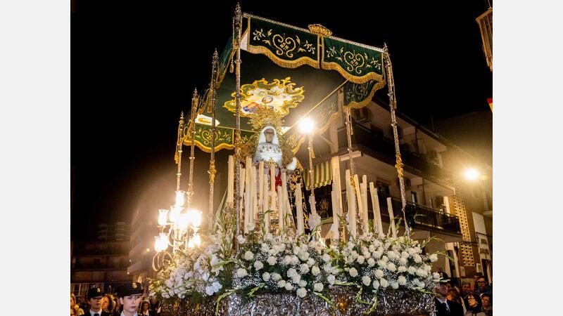 Palm Sunday concludes in Benidorm with the procession of the Brotherhood of Nuestra Señora de la Esperanza y de la Paz