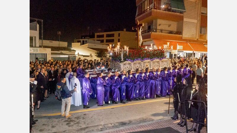 With the Procession of Silence, La Almudena commemorates Maundy Thursday in Benidorm