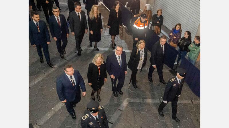 La processó General i del Sant Soterrament congrega a totes les confraries i germanors de Benidorm